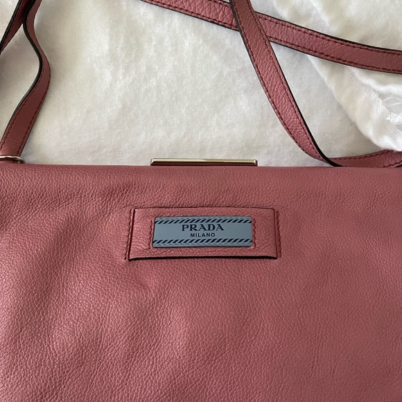 PRADA pink crossbody - Picture 9 of 9